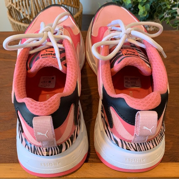 Puma RS-Fast Sneakers in Triple Pink - Picture 7 of 11